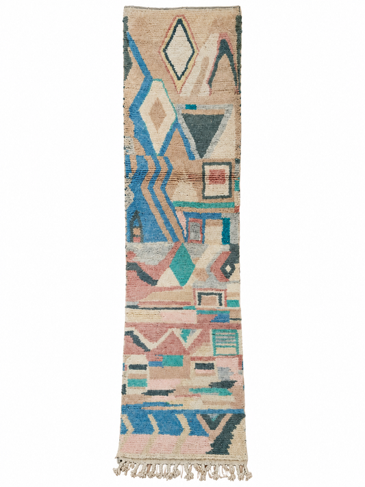 Vintage Berberläufer Creme-Türkis mit geometrischen Motiven, 286 × 68 cm, MF-032 – Gesamtansicht auf weißem Hintergrund