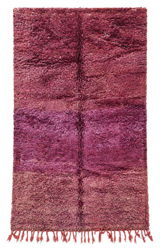 Vintage Berberteppich Altrosa mit tonaler Struktur, 300 × 170 cm, MF-067 – Gesamtansicht auf weißem Hintergrund