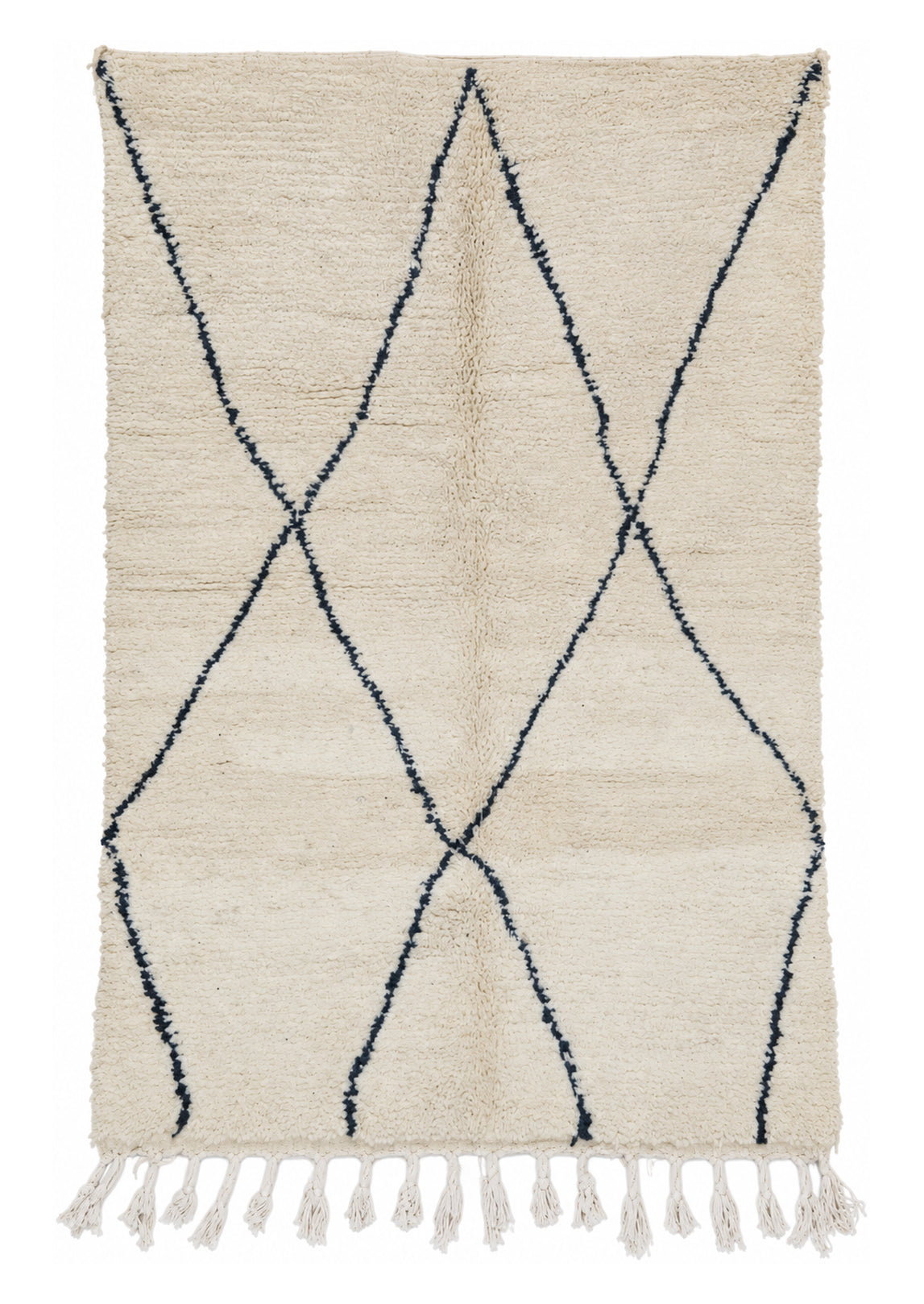 Beni Ourain Vintage Teppich Creme mit asymmetrischen dunklen Rauten · 250 × 163 cm · MF-020 – gerade Gesamtansicht auf weißem Hintergrund