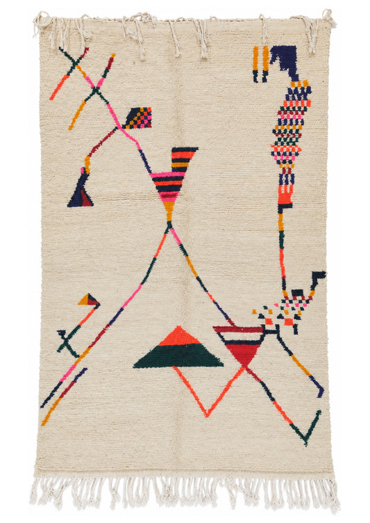 Beni Ourain Vintage Teppich Creme mit bunten abstrakten Linien · 240 × 150 cm · MF-015 – gerade Gesamtansicht auf weißem Hintergrund
