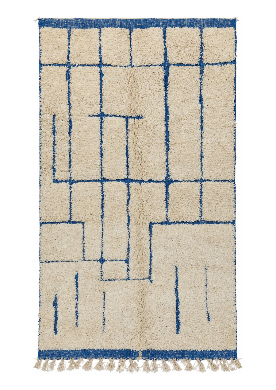 Full view of Cream Vintage Beni Ourain Rug with Dark Grid, 257 × 148 cm.