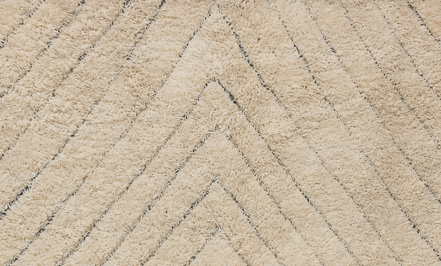 Beni Ourain Vintage Teppich Creme mit feinen diagonalen Rauten, 290 × 224 cm, MF-041 – Detailausschnitt des Musters