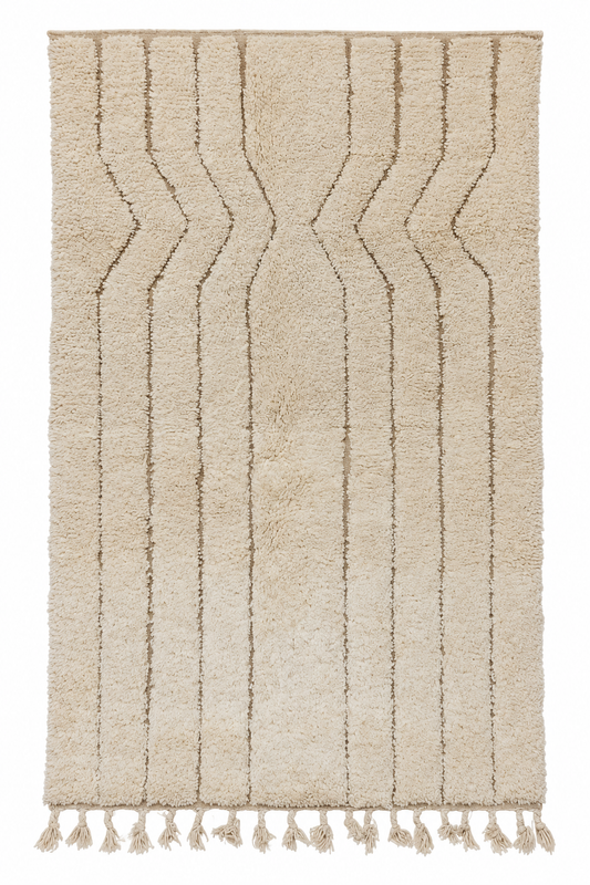 Beni Ourain Vintage Teppich Creme-Taupe mit geknickten Längslinien, 247 × 148 cm, MF-028 – Gesamtansicht auf weißem Hintergrund