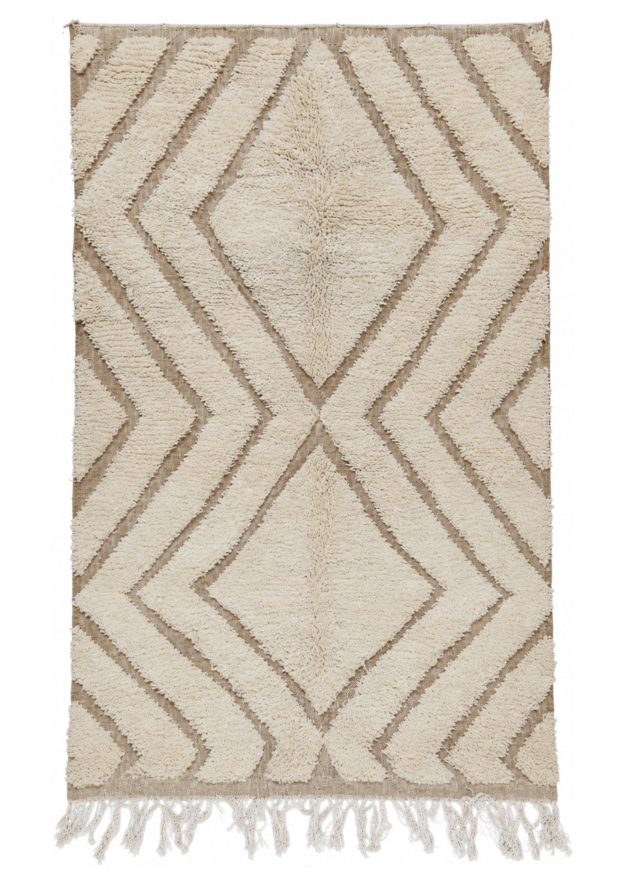 Cream and Taupe Vintage Beni Ourain Rug with Zigzag Lines, 256 × 158 cm.