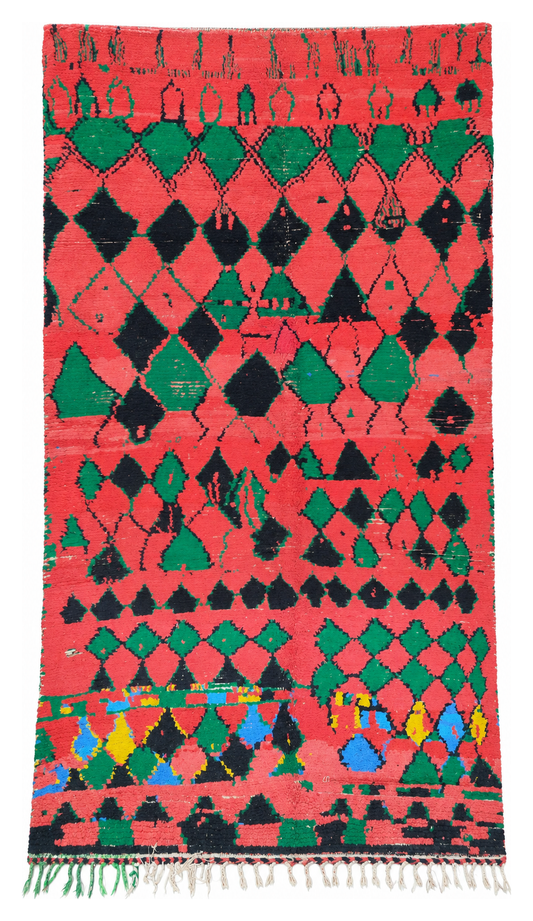 Vintage Berberteppich Korallrot mit bunten Rauten, 310 × 160 cm, MF-046 – Gesamtansicht auf weißem Hintergrund