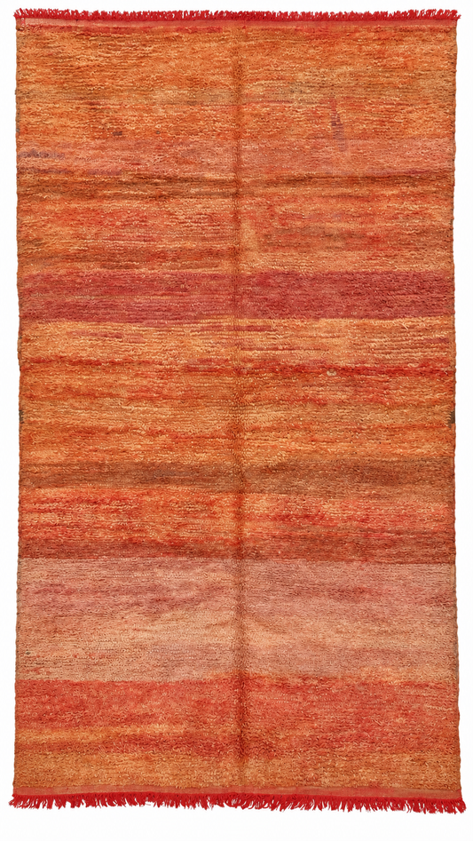Vintage Teppich Apricot mit roten Querstreifen, 290 × 162 cm – anhand des Originalfotos freigestellte Gesamtansicht.