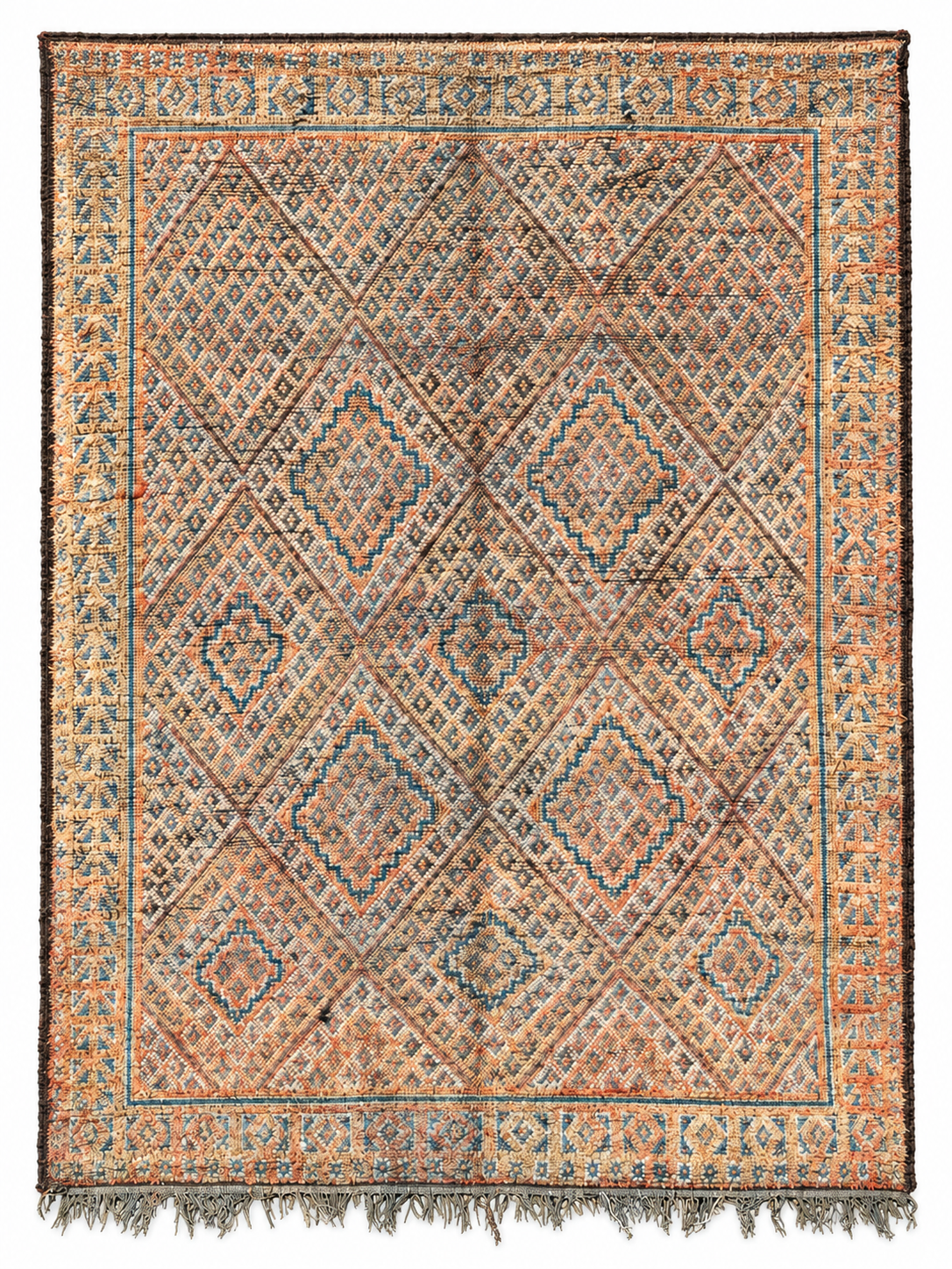 Vintage Teppich in Grau und Beige mit dichter geometrischer Zeichnung aus Marokko, 267 × 200 cm, Gesamtansicht vor weißem Hintergrund.