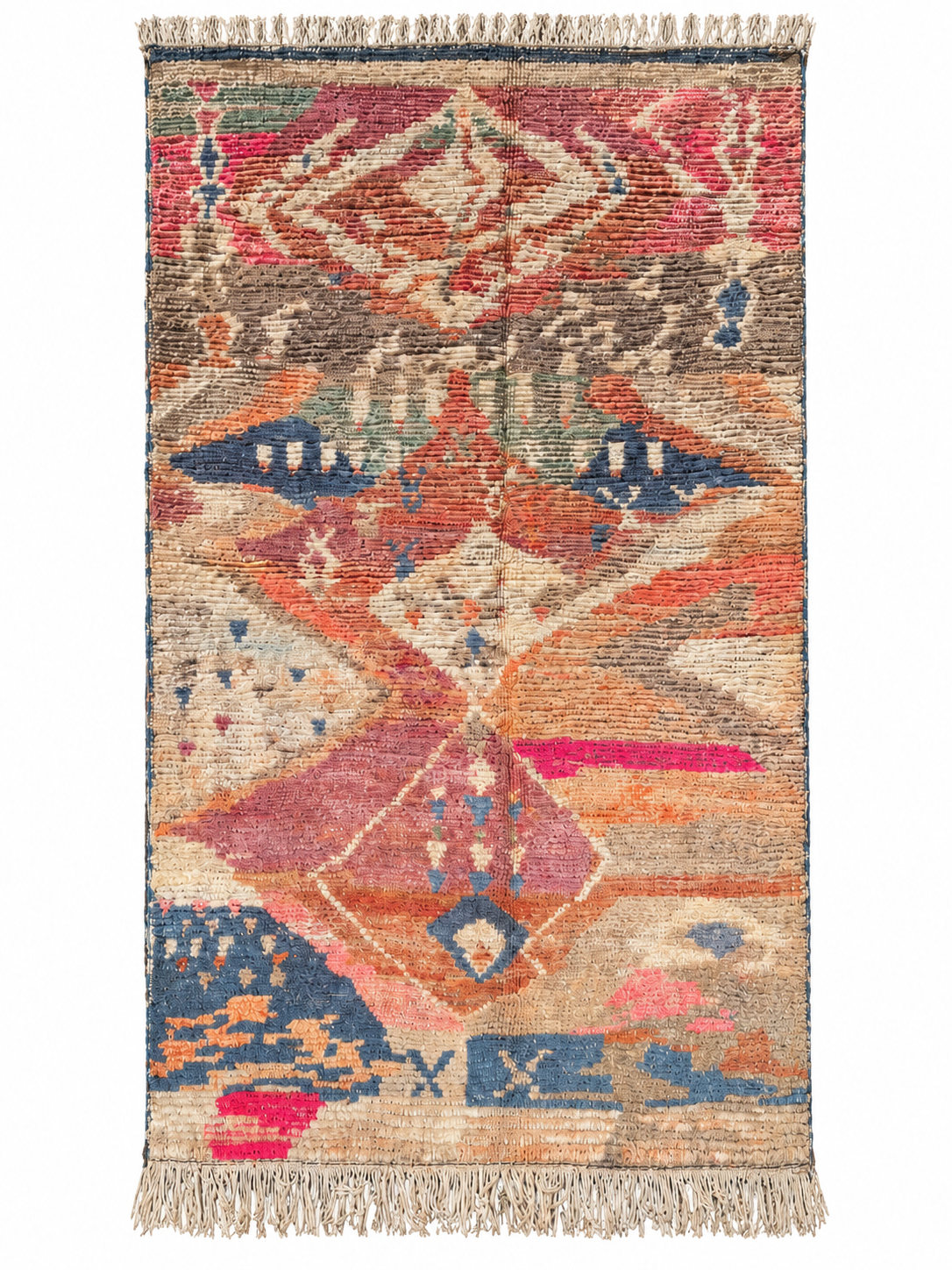 Vintage Teppich mit geometrischen Motiven in Rot und Blau aus Marokko, 262 × 150 cm, Gesamtansicht vor weißem Hintergrund.